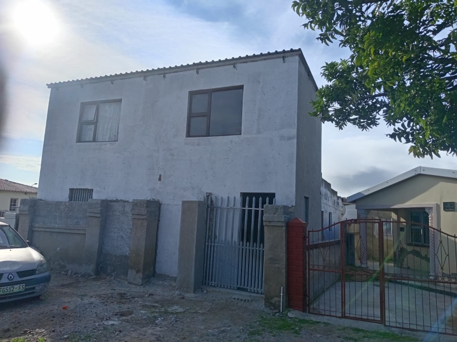 11 Bedroom Property for Sale in New Brighton Eastern Cape